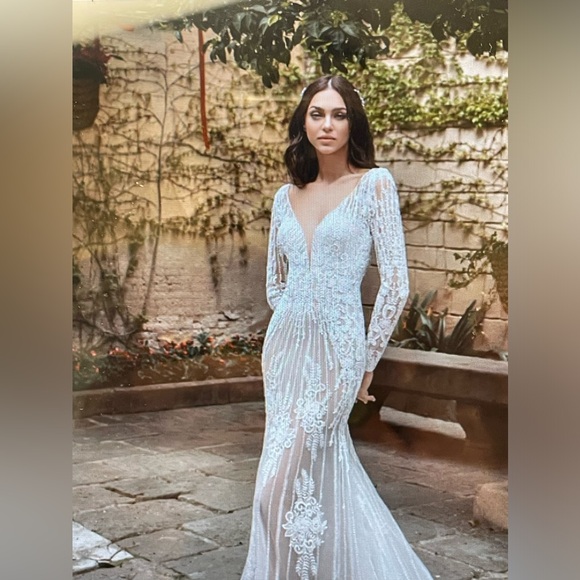 Pronovias Dresses & Skirts - Wedding dress embroidered with thread,beads off white and crystal .